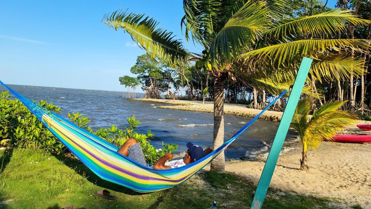 Seaside Chateau Resort Belize City Exterior photo