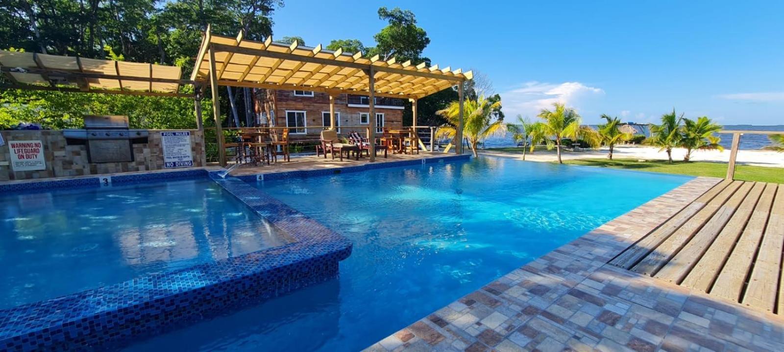 Seaside Chateau Resort Belize City Exterior photo